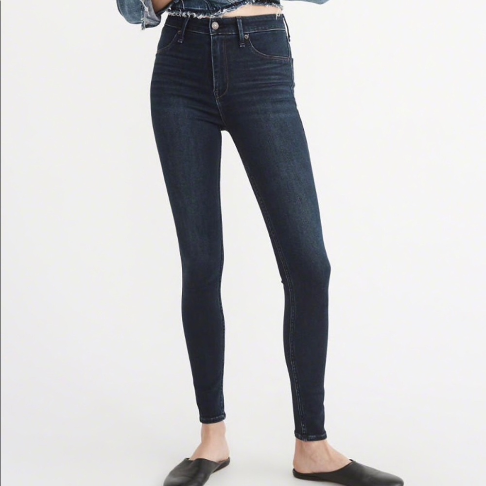 ✨ NWOT High rise Abercrombie Dark Jean Leggings 12